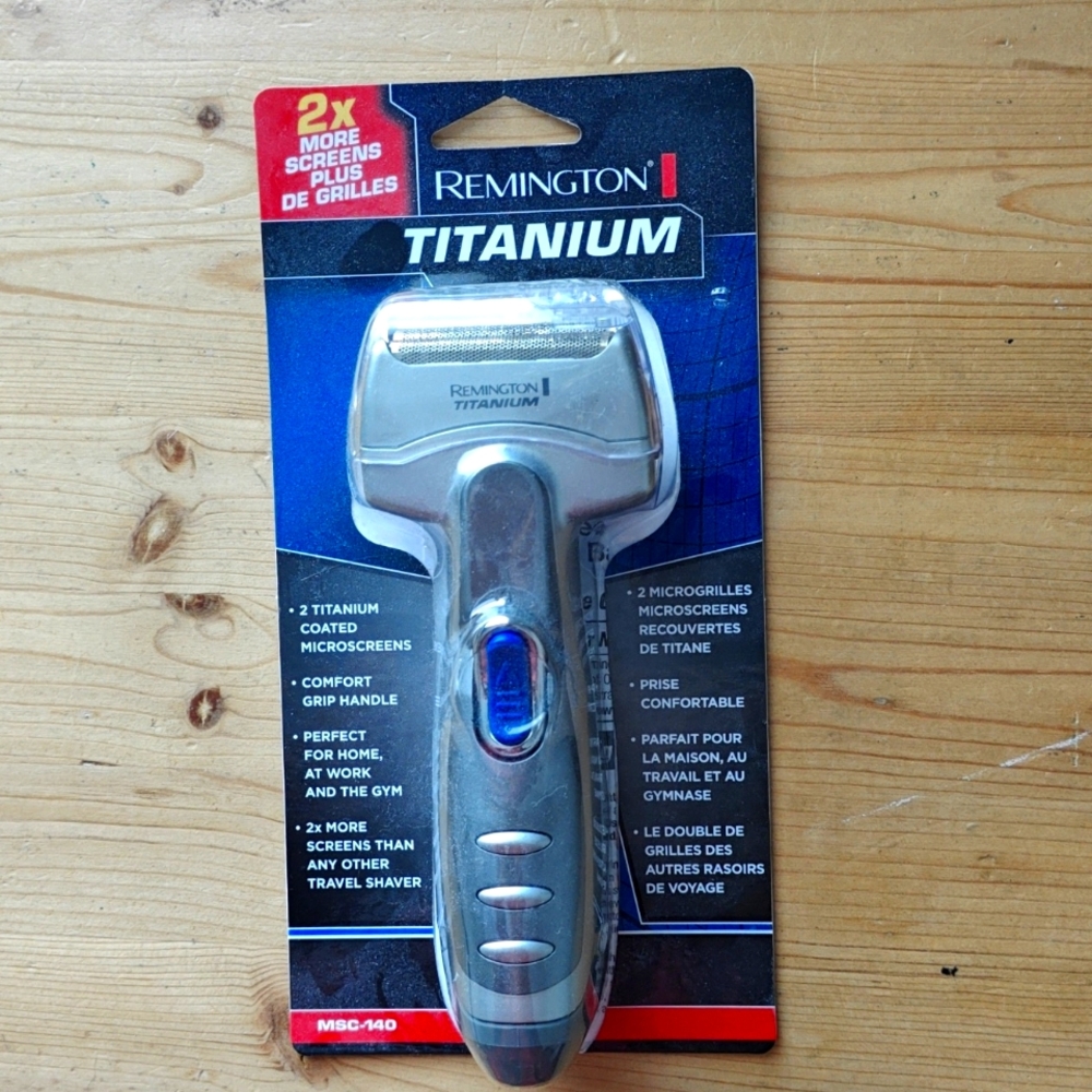 Remington titanium shaver for Men